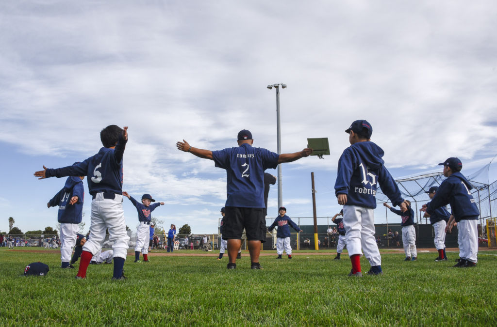 031415 Lompoc Little League 12.jpg